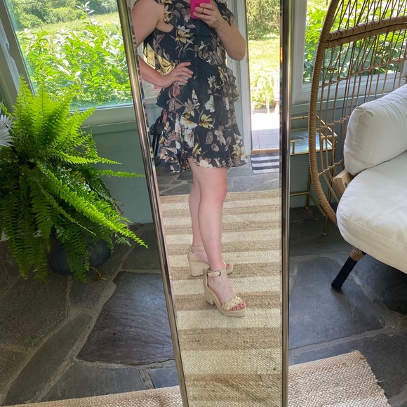 Jade green floral ruffled mini dress - Picture 4 of 6